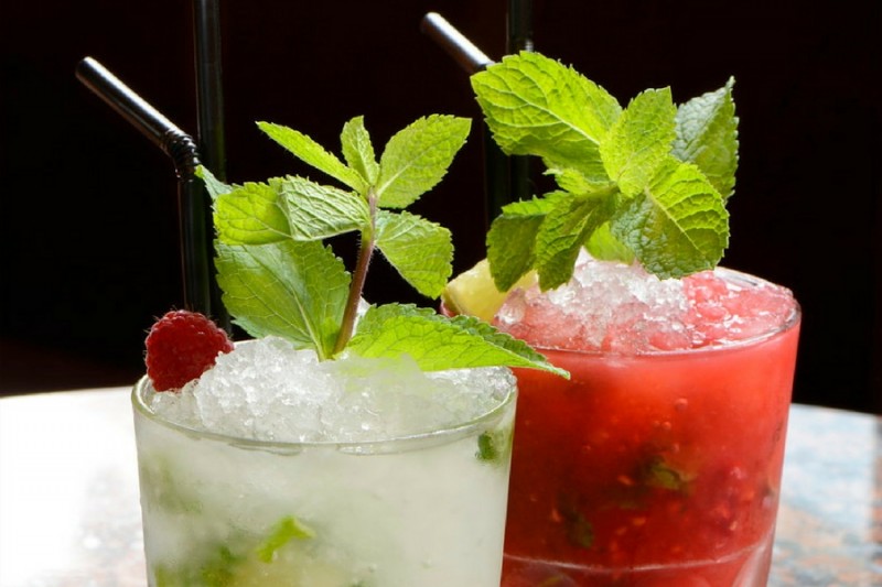 Carnet Des Cocktails Contemporains 10 Best Champagne Cocktails To Get The Party Popping 6 Carte des Cocktails – Grand Café des Négociants